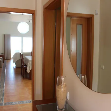 Falesia Casa Da Sobreira * אלבופיירה